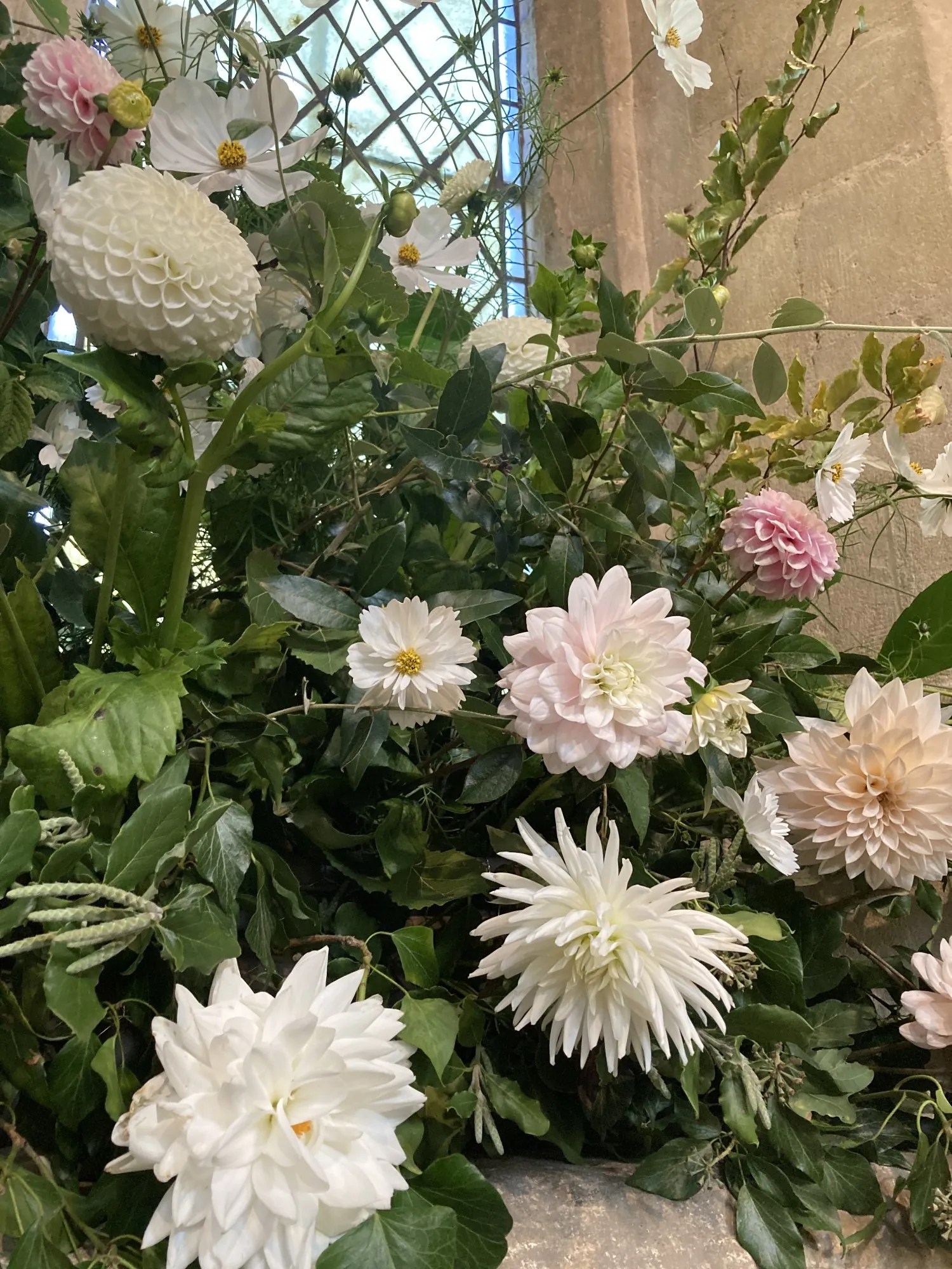 Harvest wedding flowers in St Peter's Church for Harvest wedding. Photos copyright Maxine Dodd